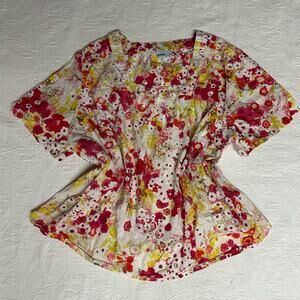 Women’s Floral Top Size 4X